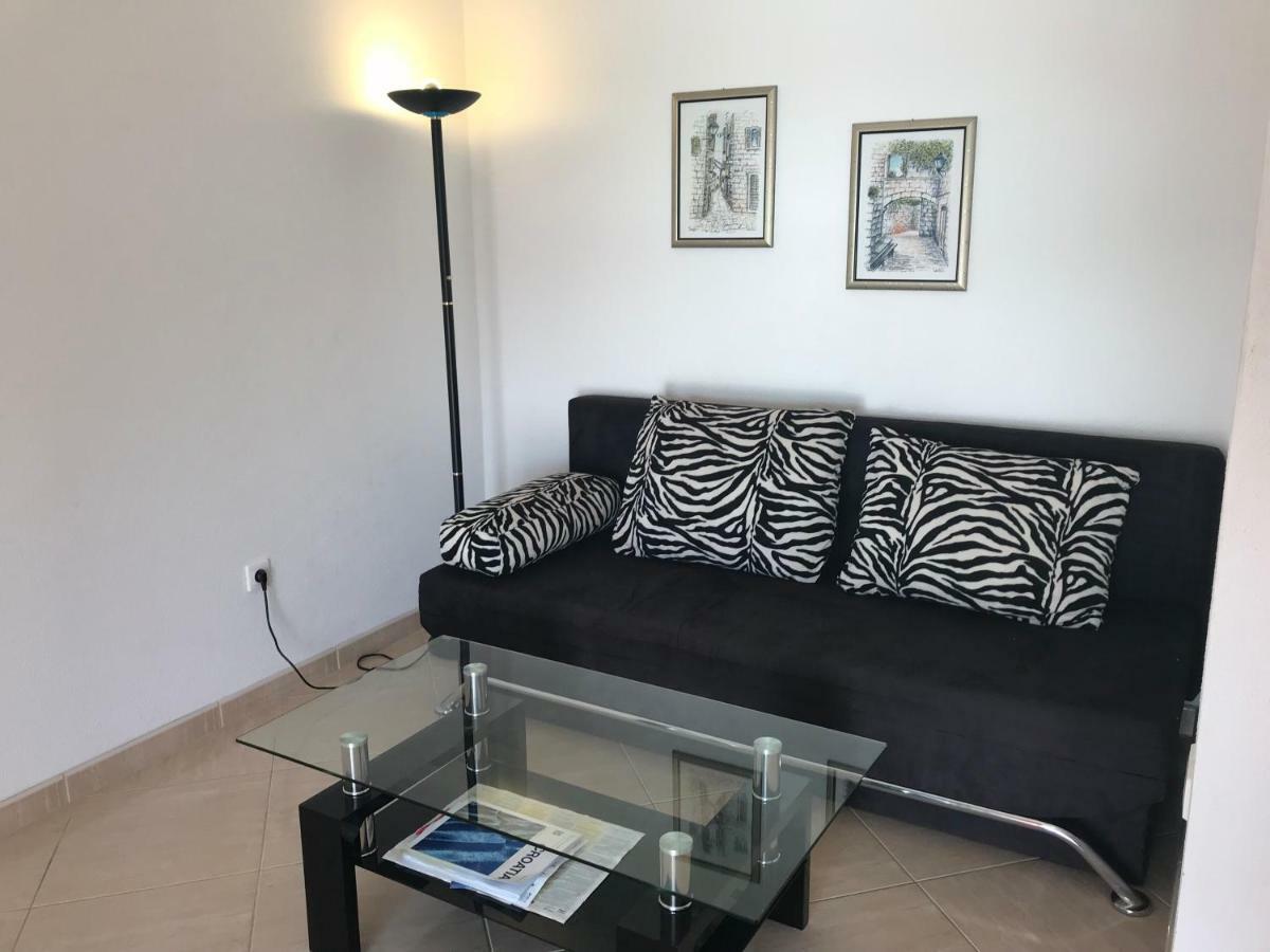 Apartments Filip Trogir Buitenkant foto
