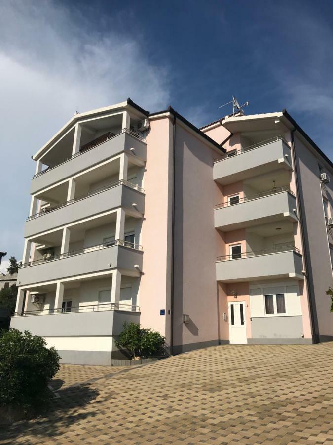 Apartments Filip Trogir Buitenkant foto