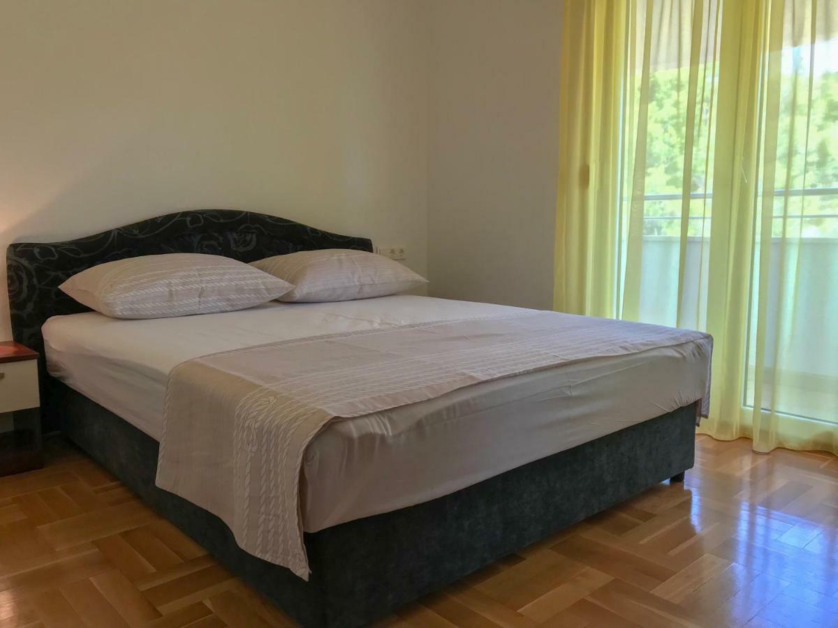Apartments Filip Trogir Buitenkant foto